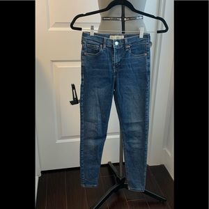 Topshop Jamie Motto denim. Purchase 2020